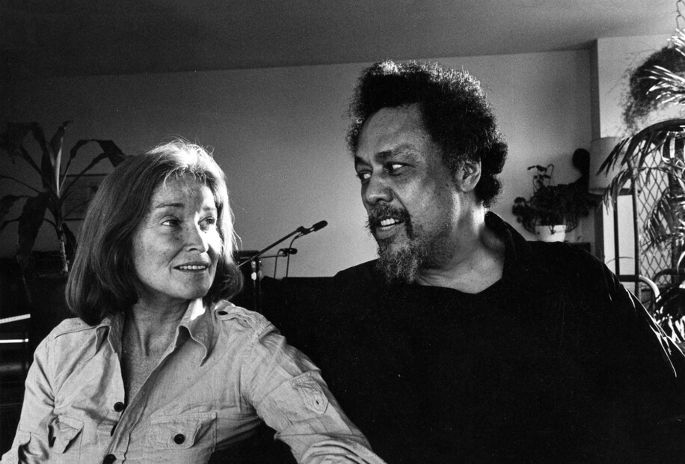 Sue ve Charles Mingus