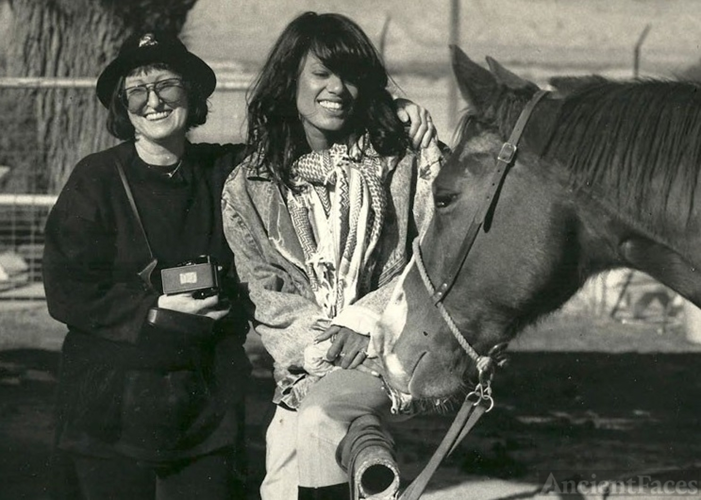 Sheila Jordan, Tracey Jordan