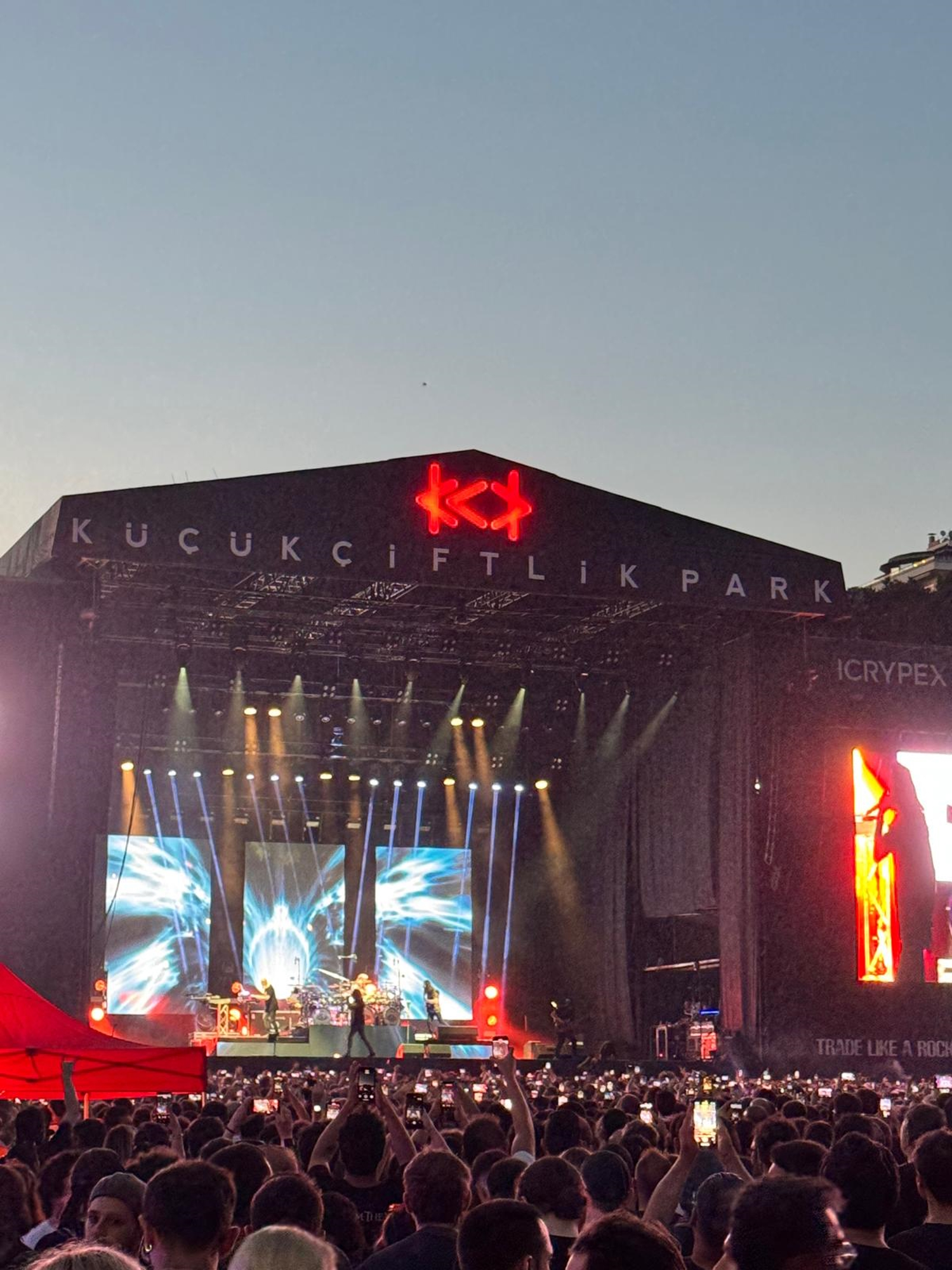 Süreyya İzgi, Dream Theater