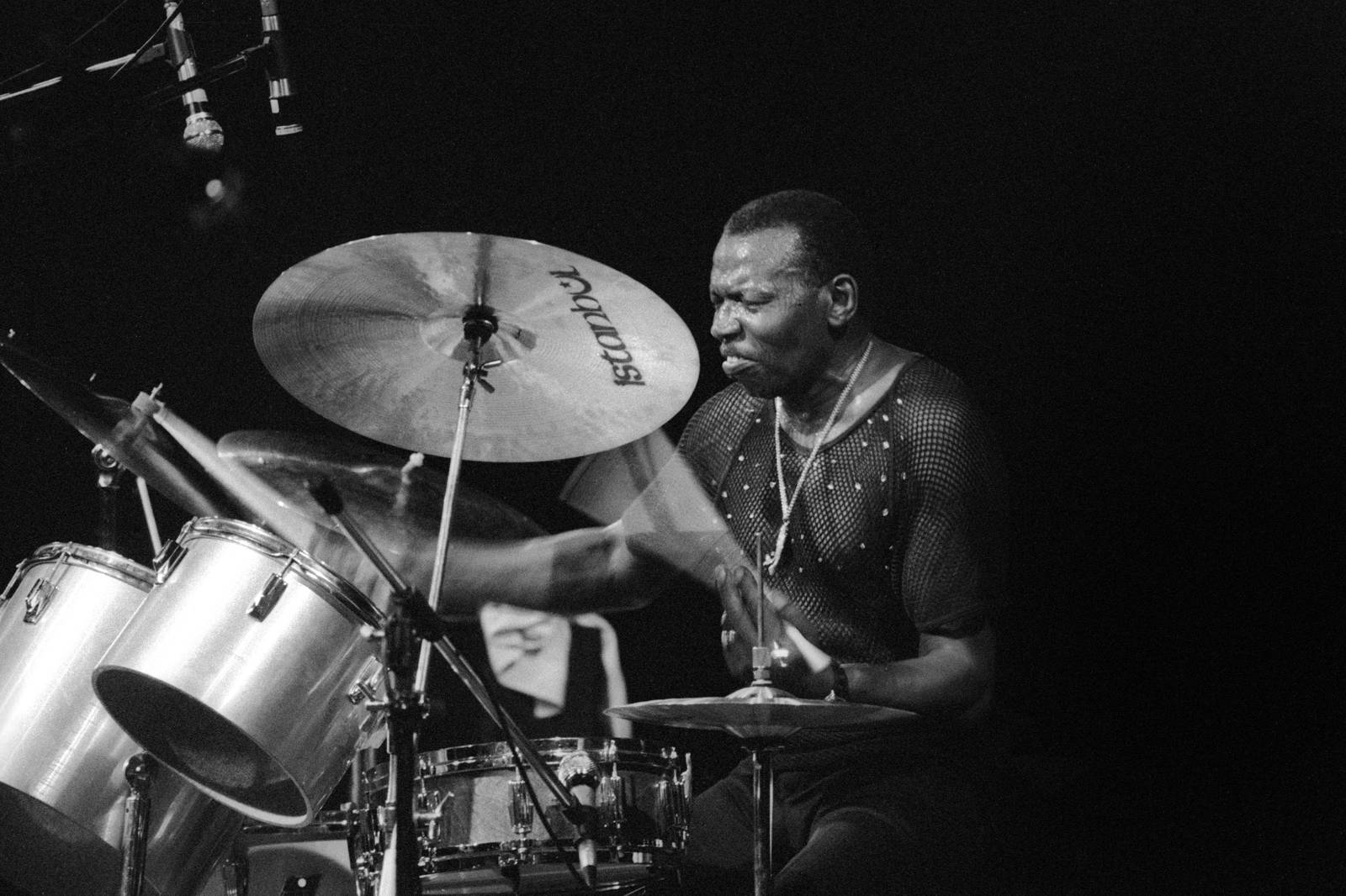 Elvin Jones, 13 Eylül 1985, Şan Tiyatrosu (Fotoğraf: Merih Akoğul)